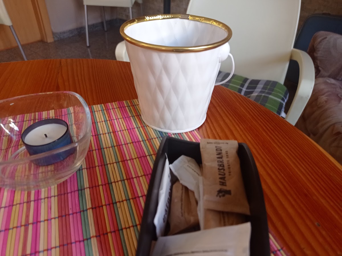 Barney's Caffe