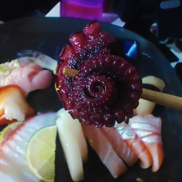 Sushi Deluxe Octopus Tentacle