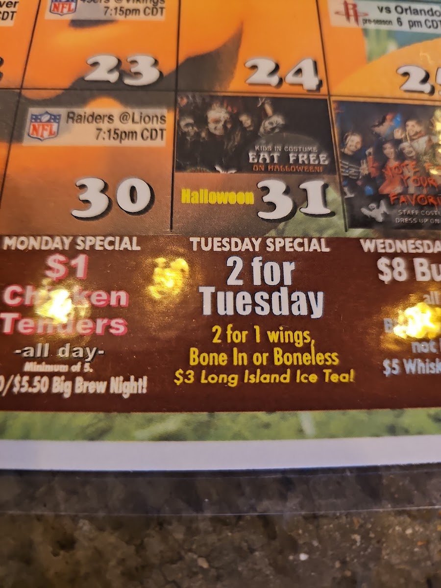 Big City Wings menu board