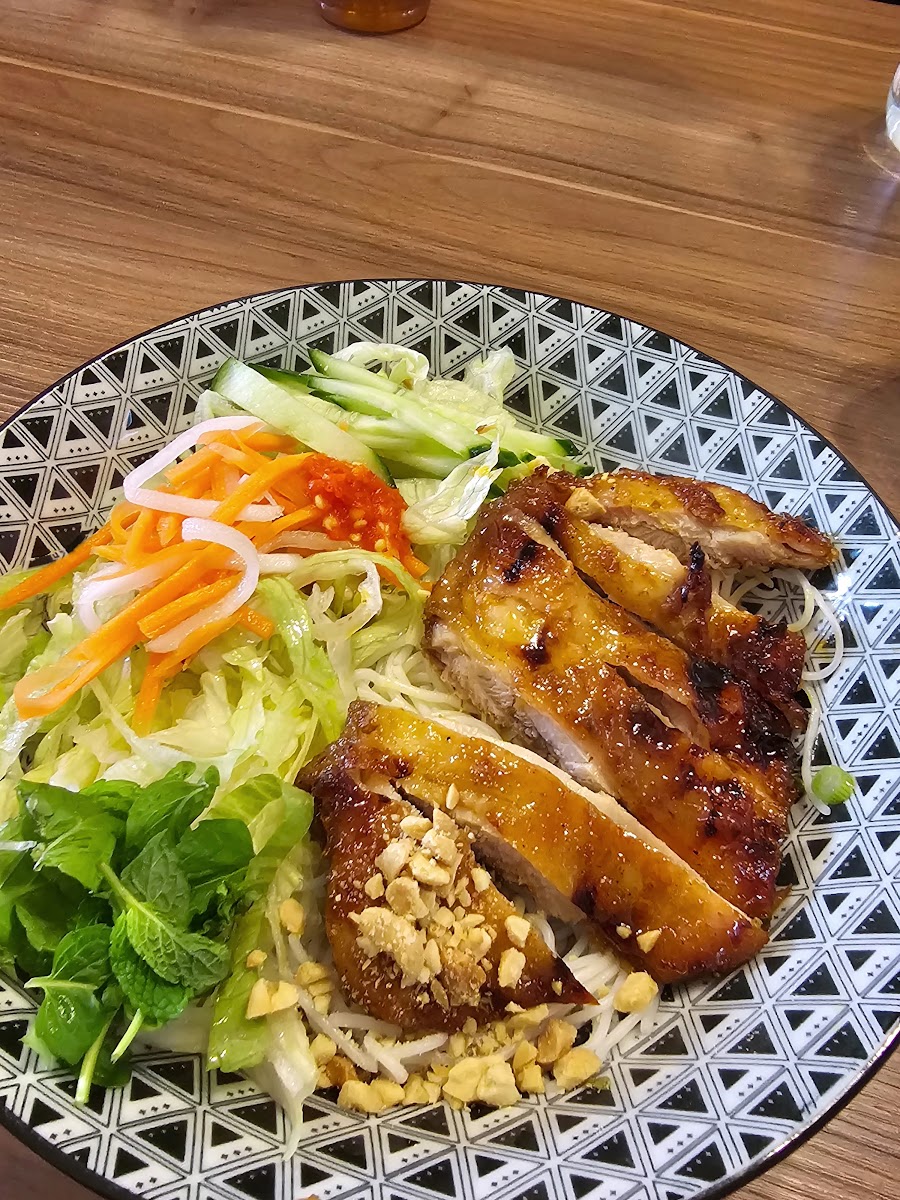 Auntie Mai's Vietnamese Cafe