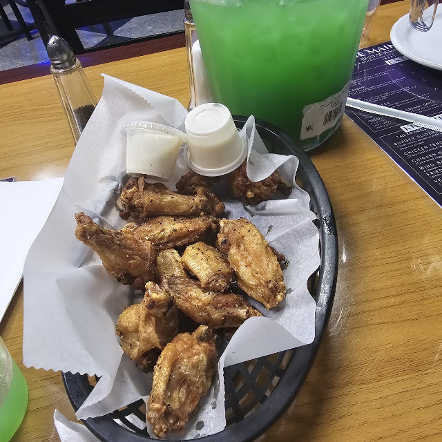 Lemon Pepper Wings