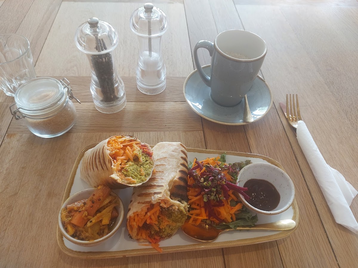 Santosa Café Wellness Centre