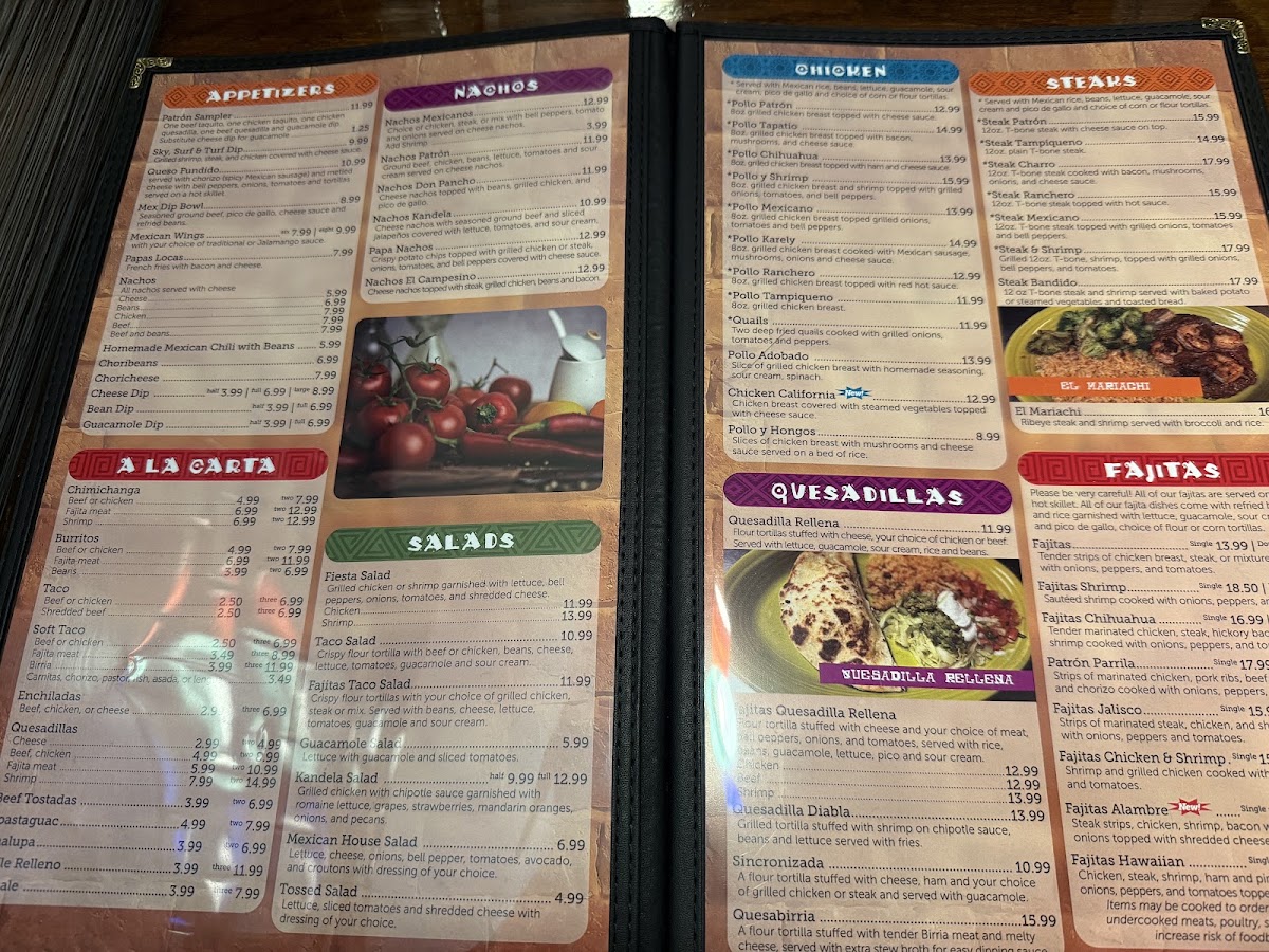 Patrón Grill menu board
