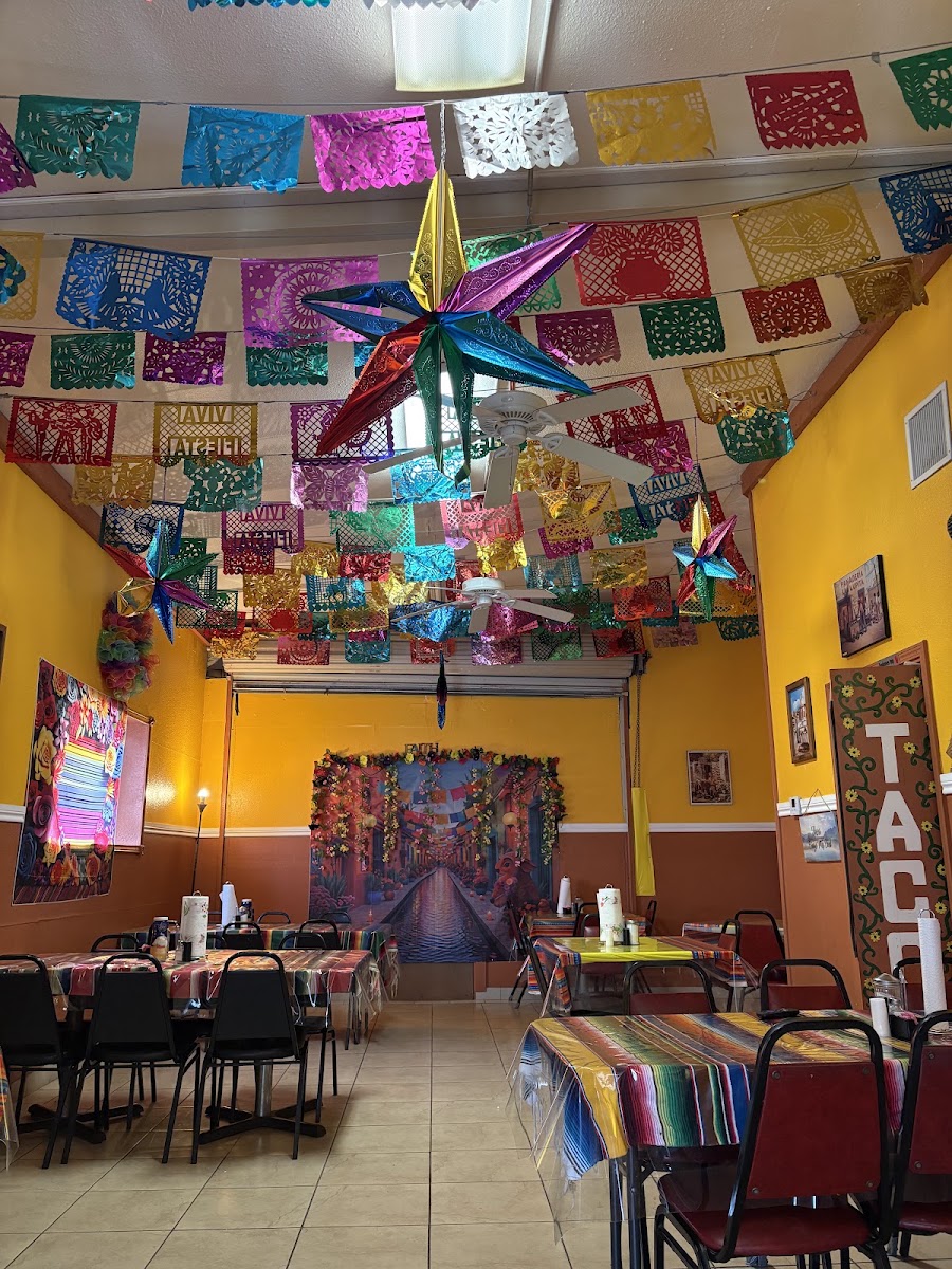 Lupe's Tacos To Go