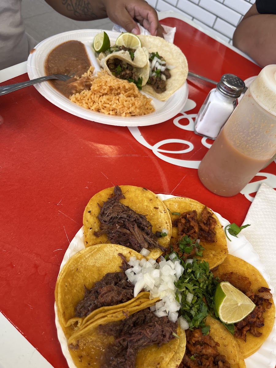 Taco 725