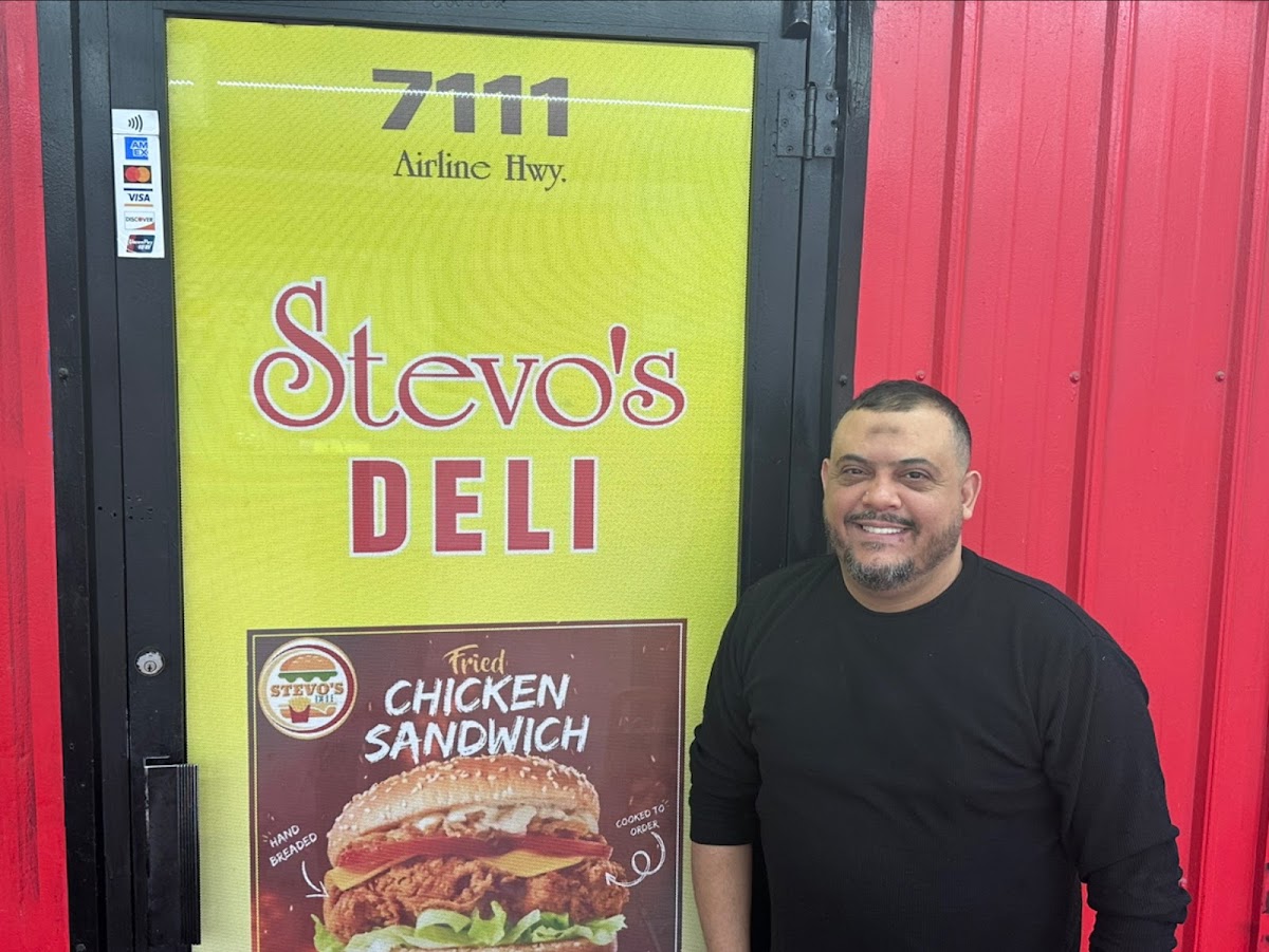 Stevo's Deli menu board