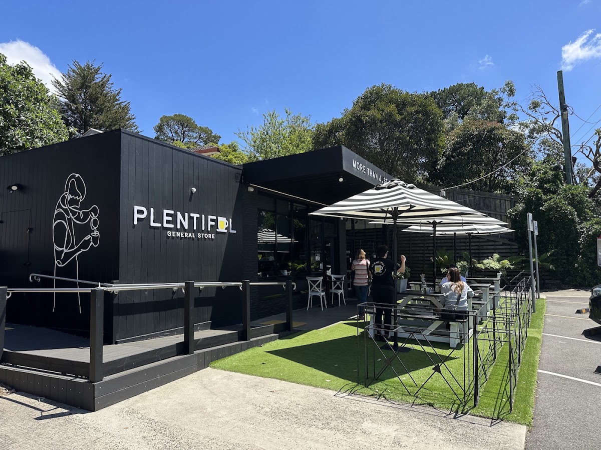 Plentiful General Store and Cafe