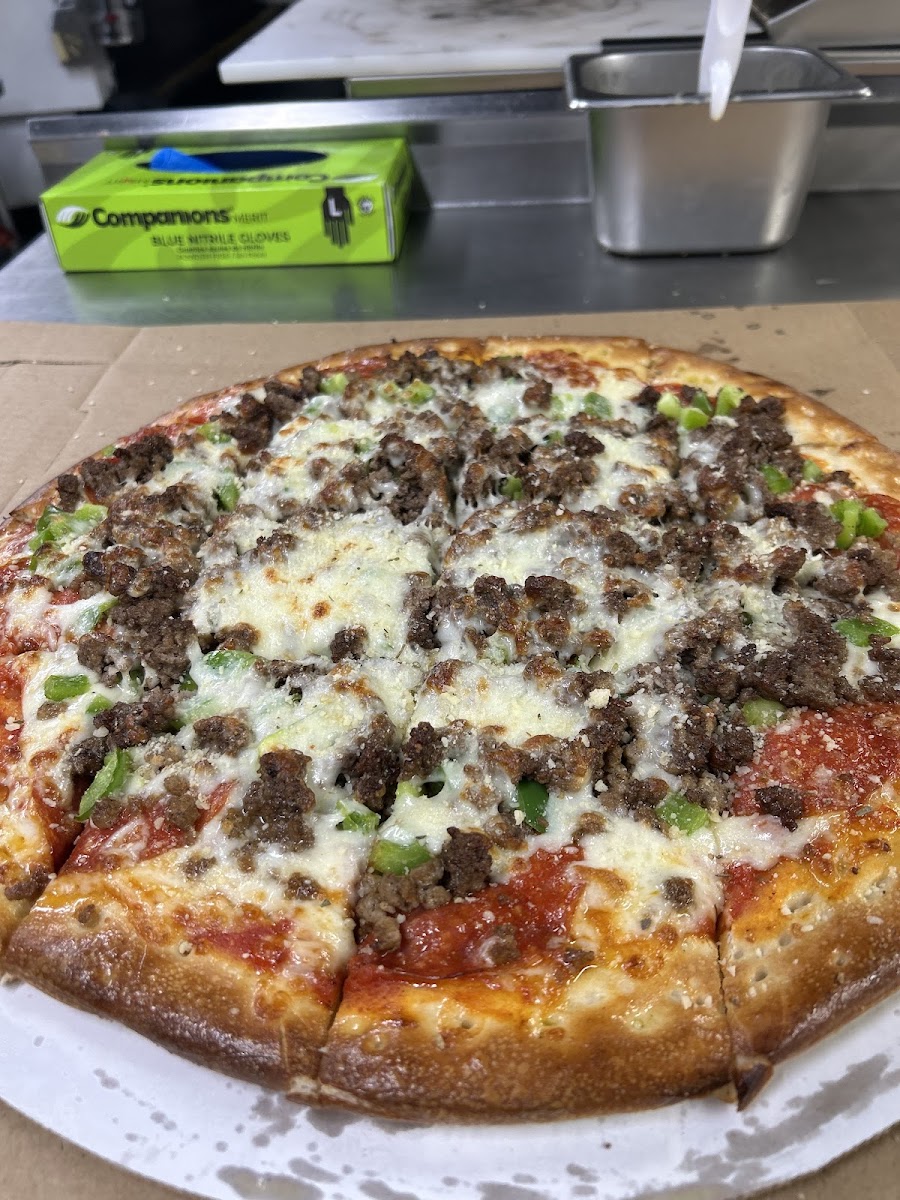 Music's Pizzeria & More