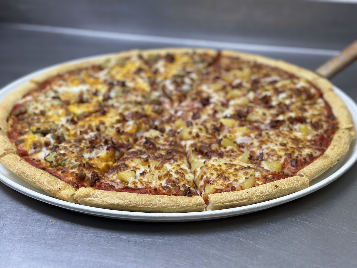 805 Pizza and Chicken