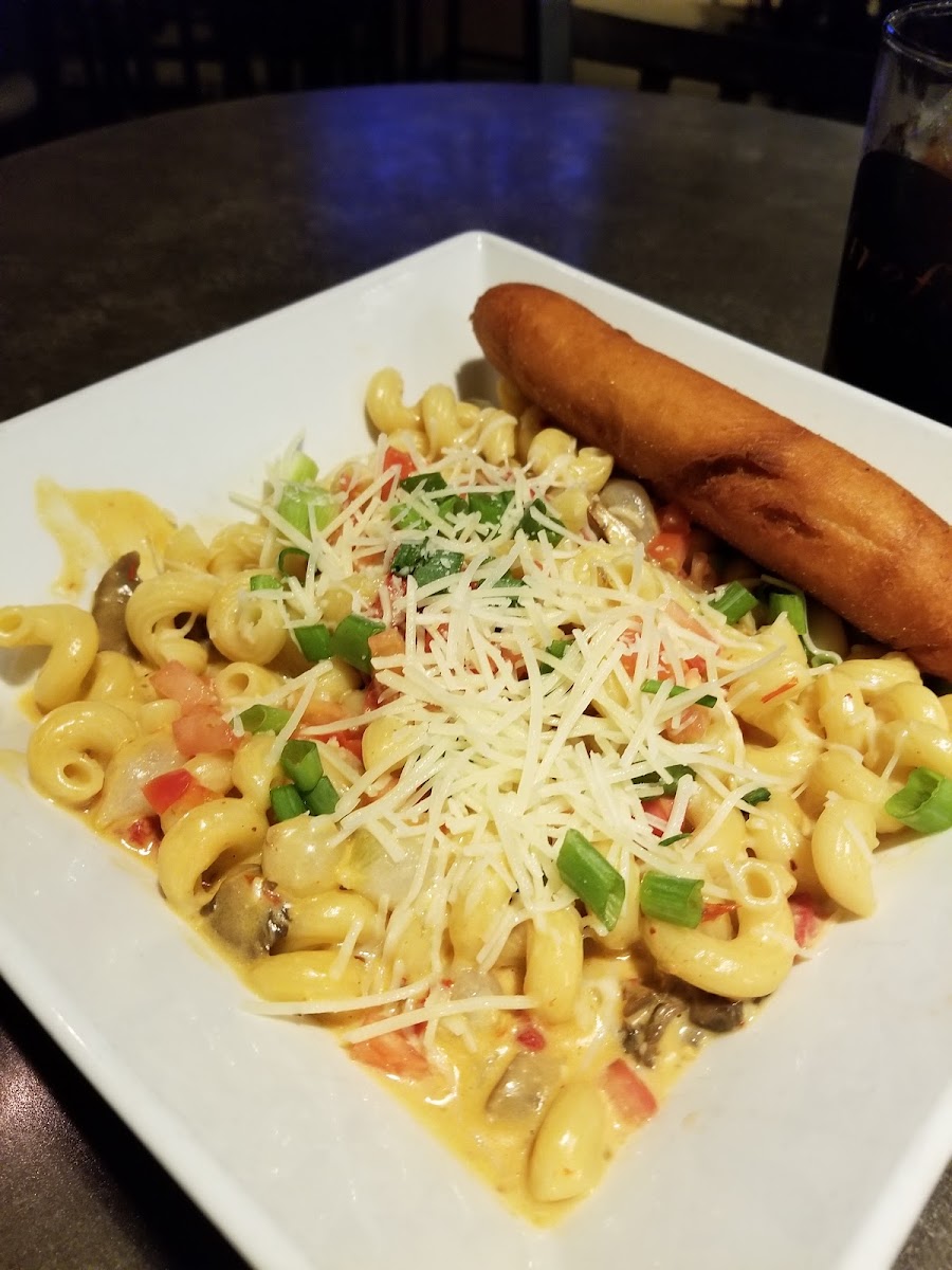 Firefly Bar &Grille