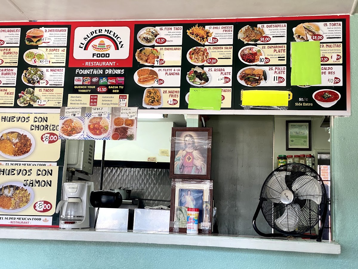 El Super Mexican food menu board
