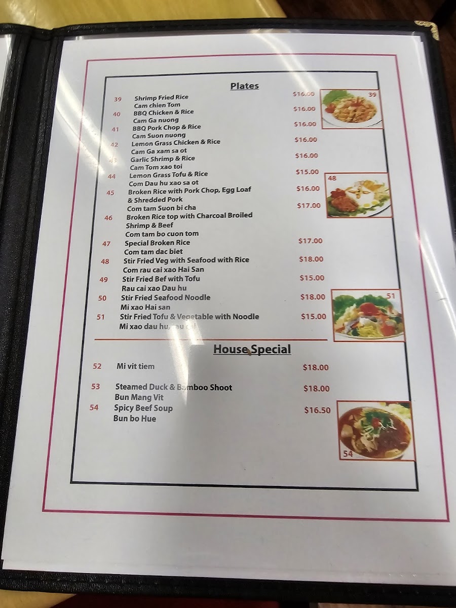 Anh Hong Restaurant menu board