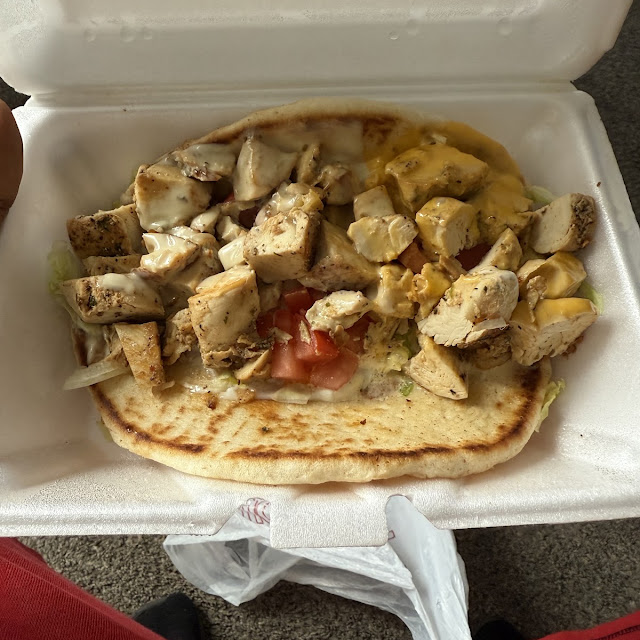 Famous Super Chicken Pita
