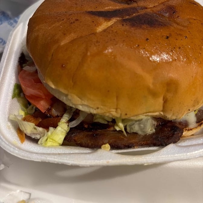 Quesa Birria y Más