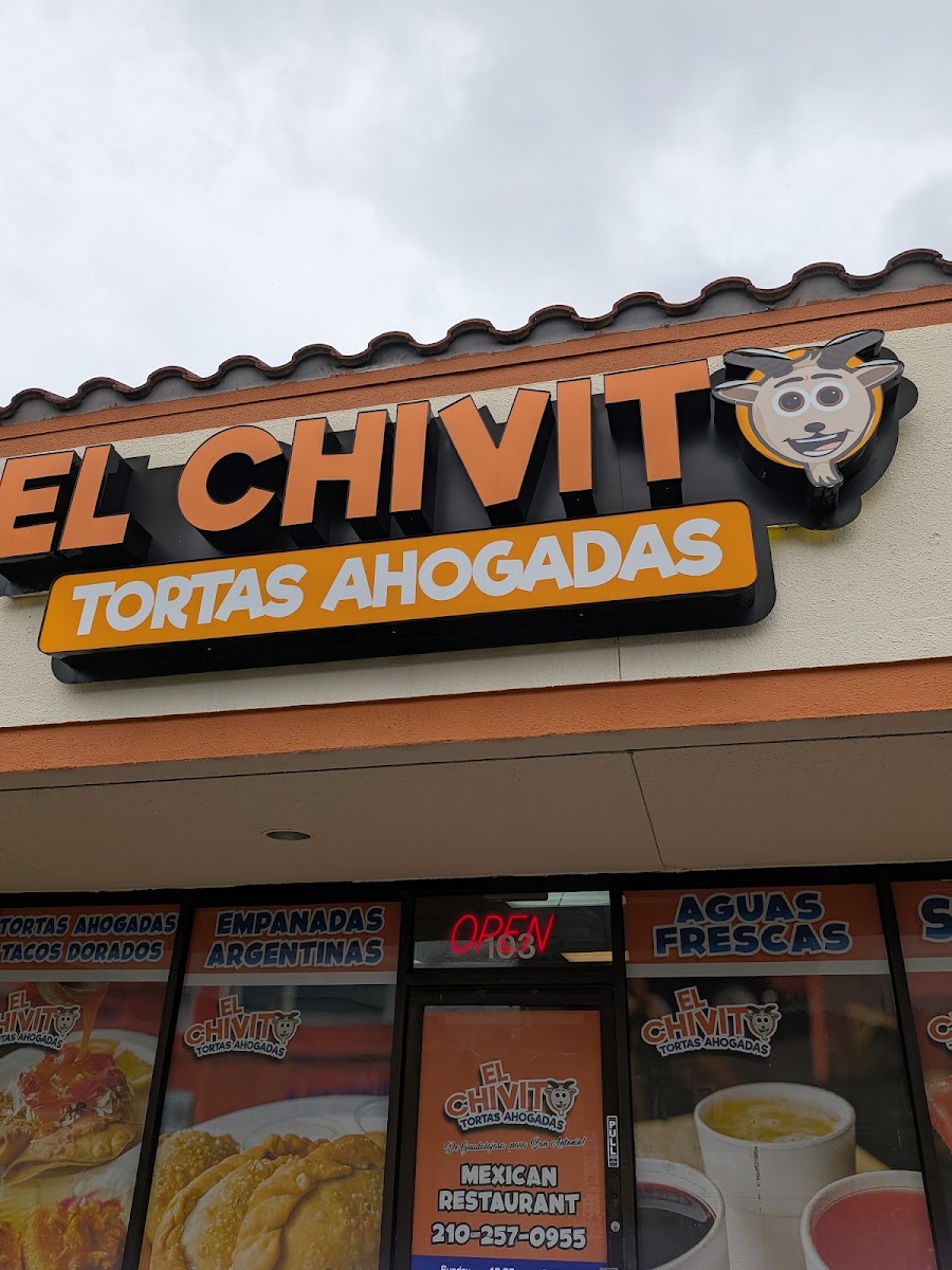 Tortas Ahogadas El Chivito menu board