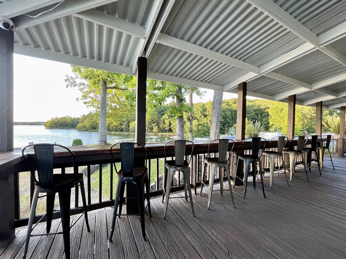 The Anchor Restaurant at Beaverdam Marina