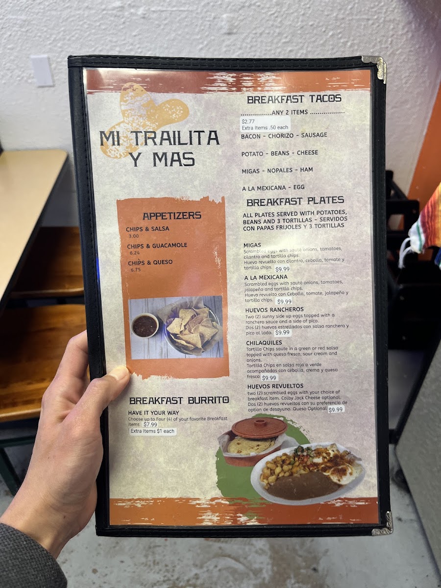 Taqueria Mi Trailita menu board