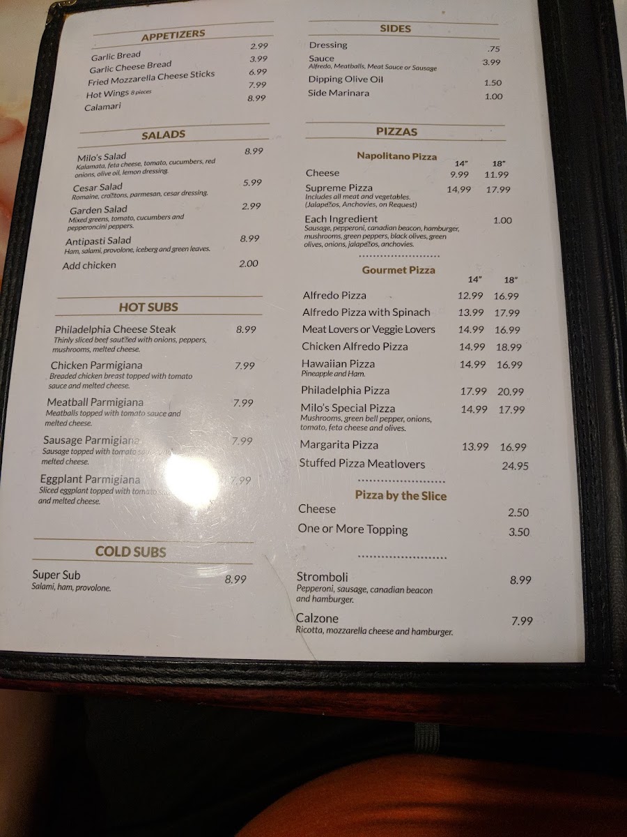 Giovanni's Italian Restaurant menu board
