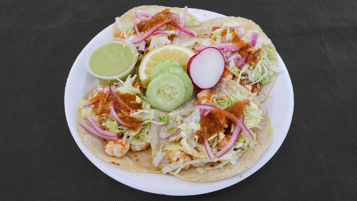 Tacos Los Plebes