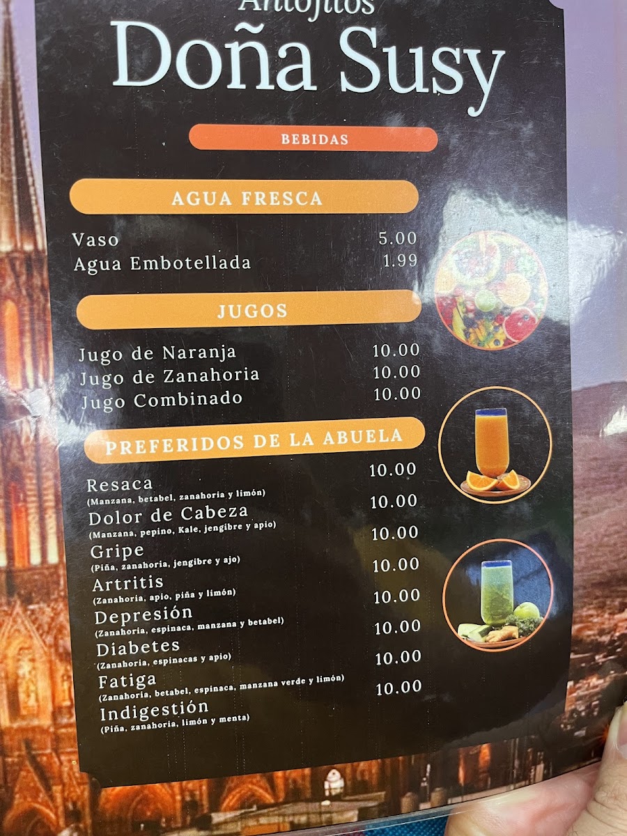 Antojitos Doña Susy menu board