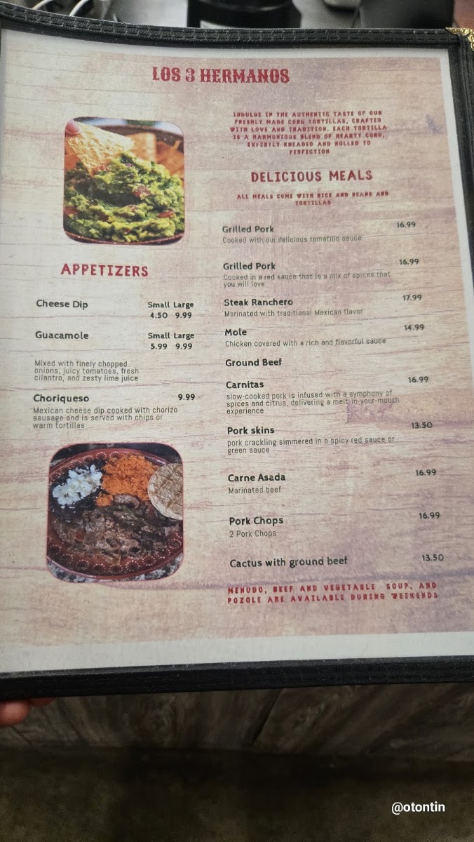 Los 3 Hermanos menu board