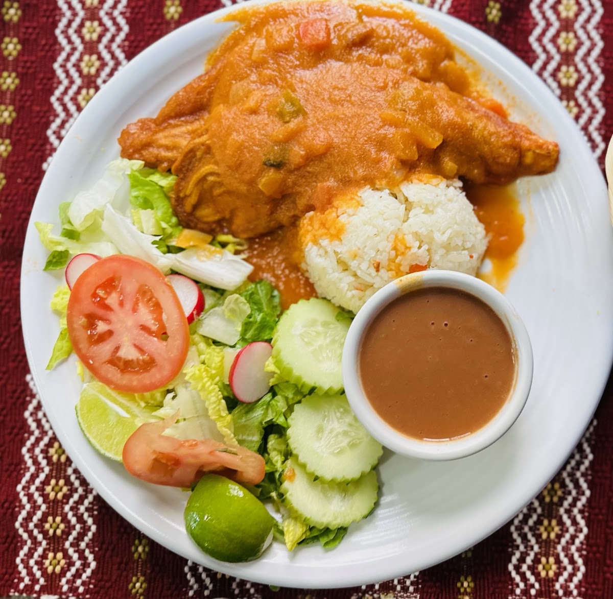 Restaurante y Pupuseria Las Palmas