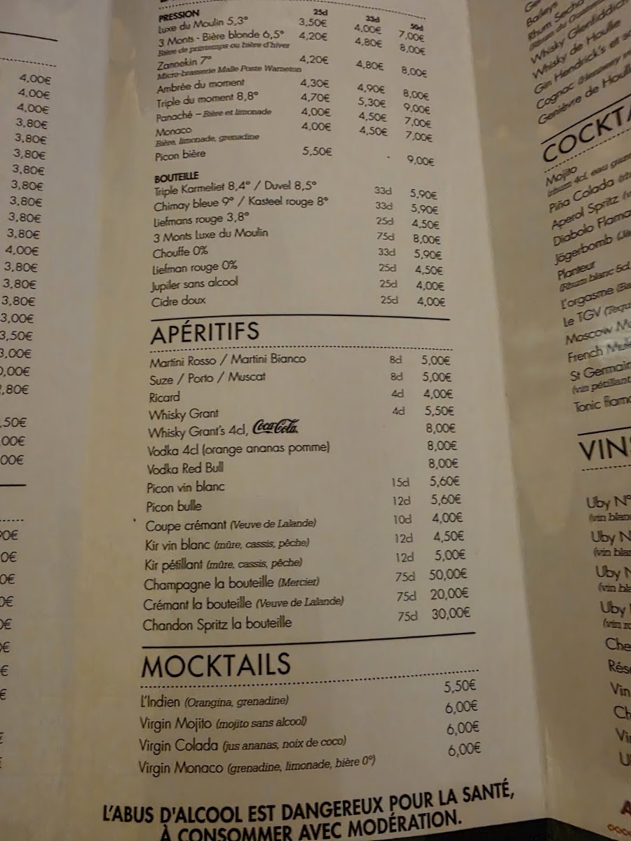 Le Café Des Orgues menu board