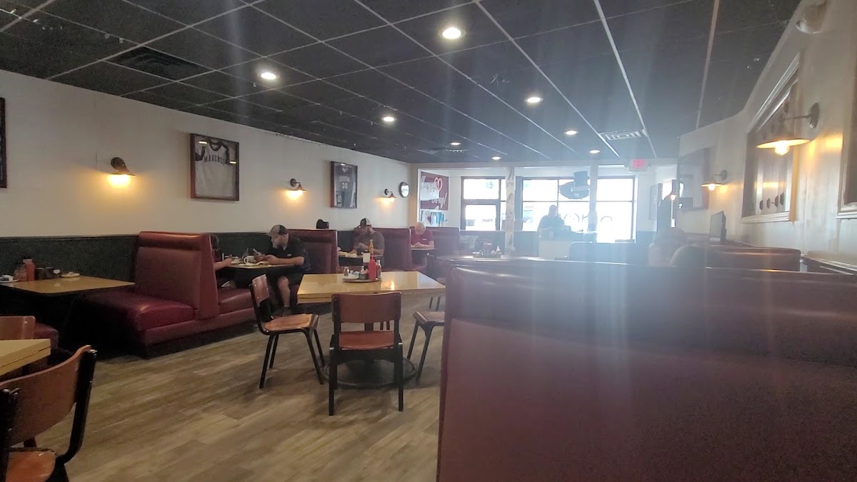 Dino's Restaurant