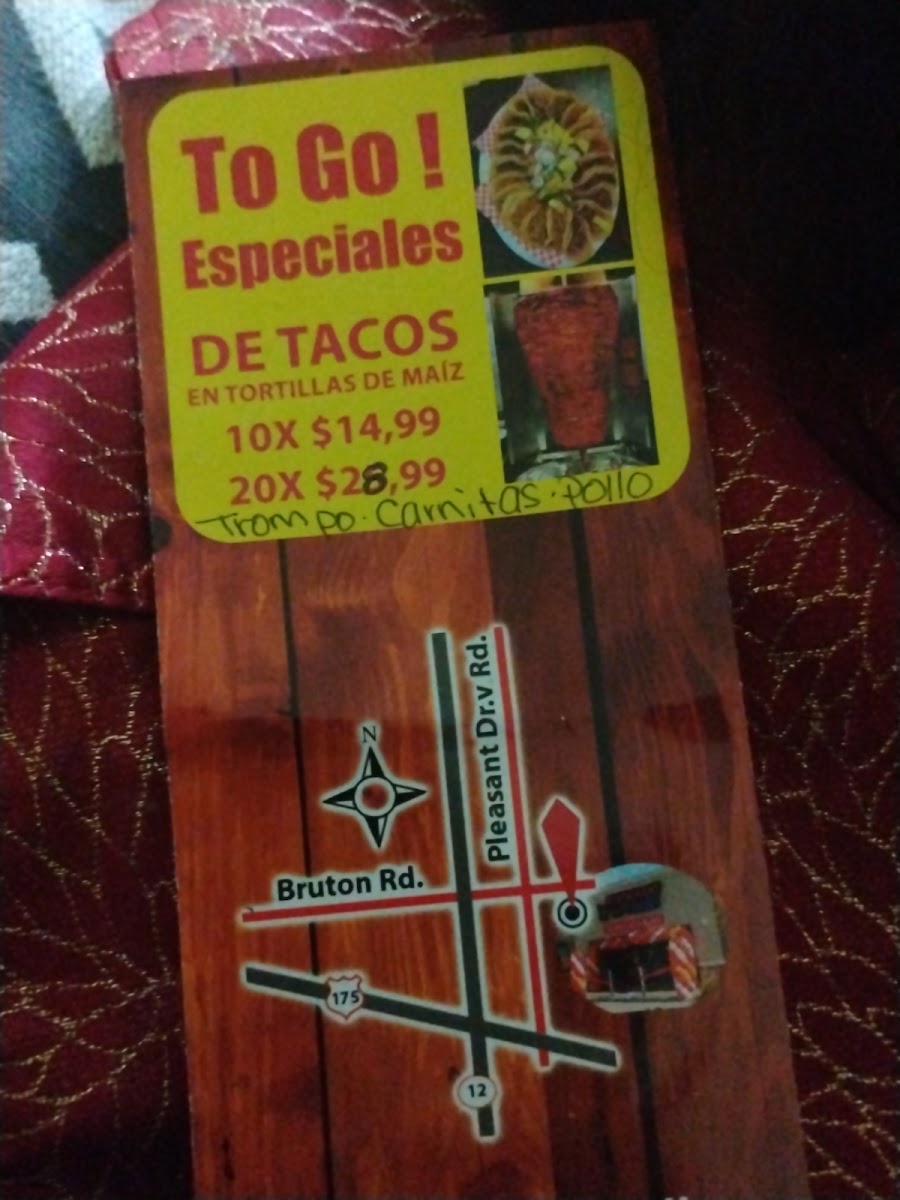 Restaurant El Colibri menu board