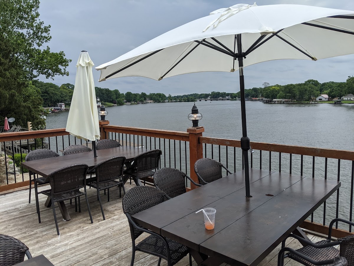 El Lago Taco & Tequila Bar