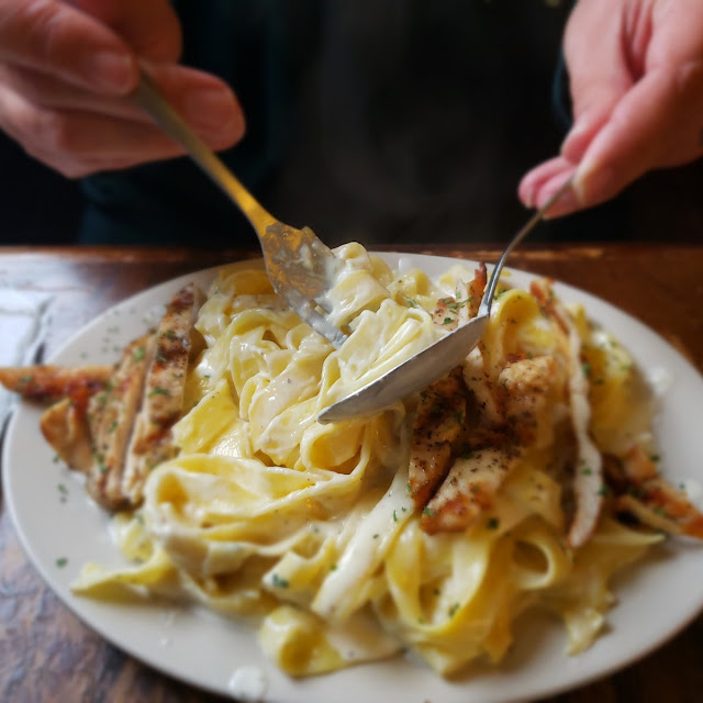 Fettuccine Alfredo with Chicken