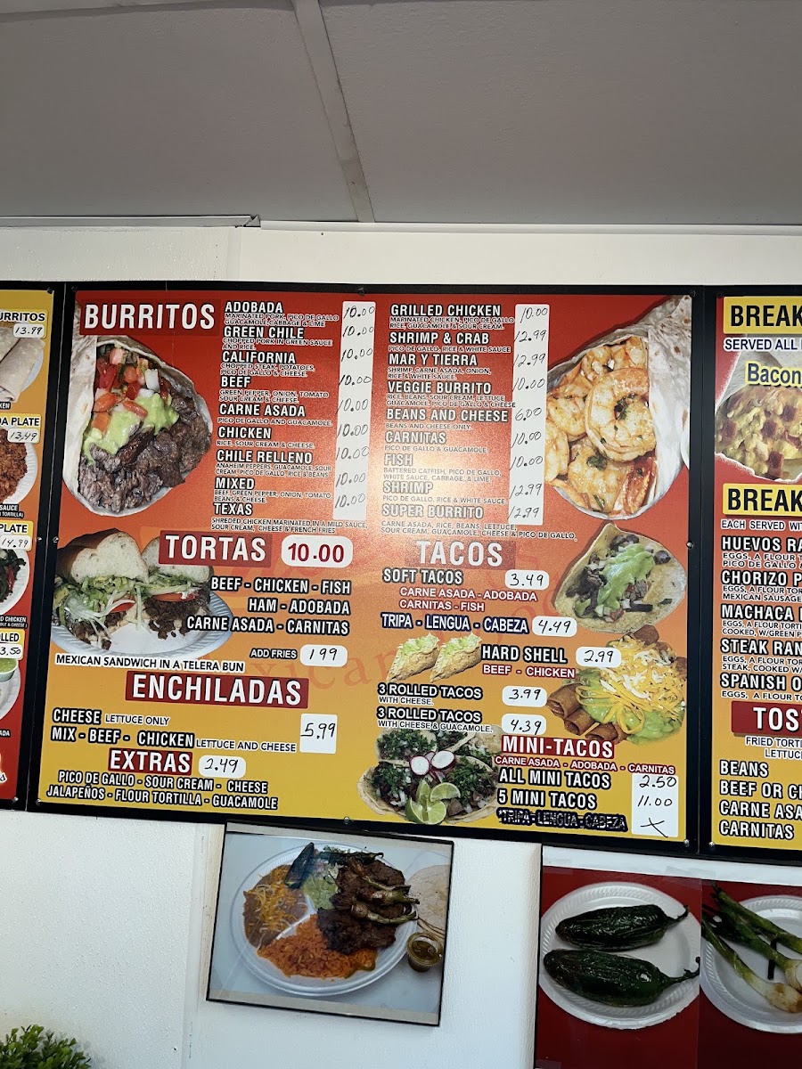 Noels tacos menu board