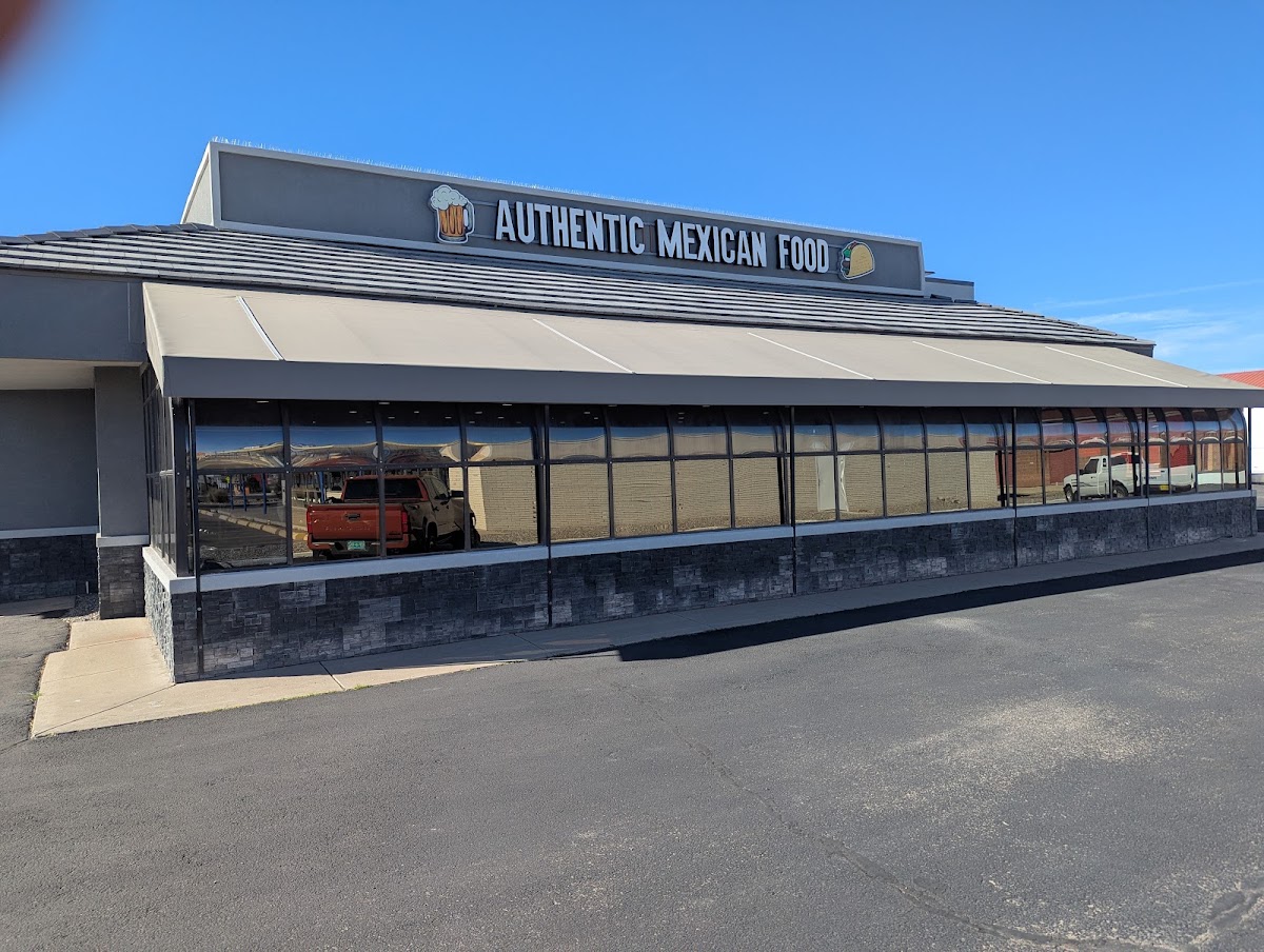 Mariachi Loco Restaurant