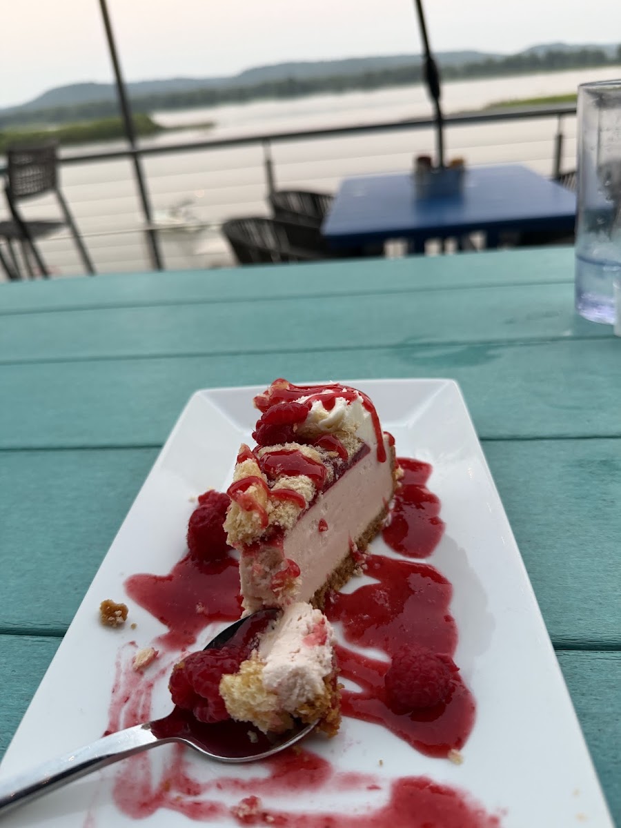 Off Shore Bar & Grill