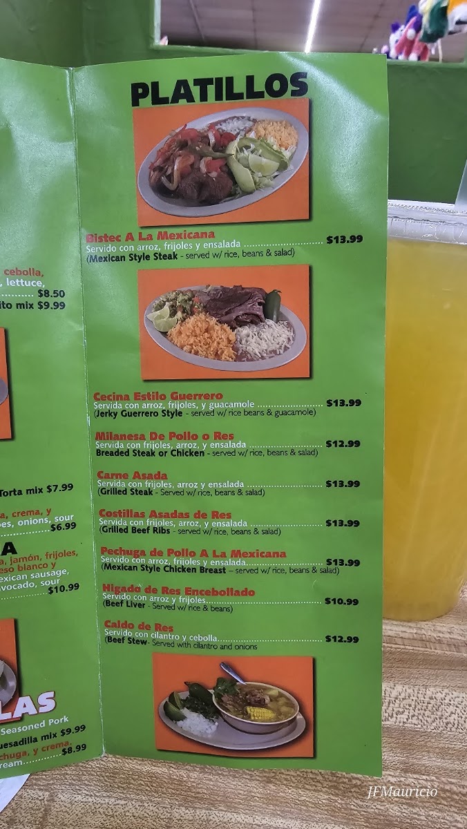 Taqueria Taranda menu board