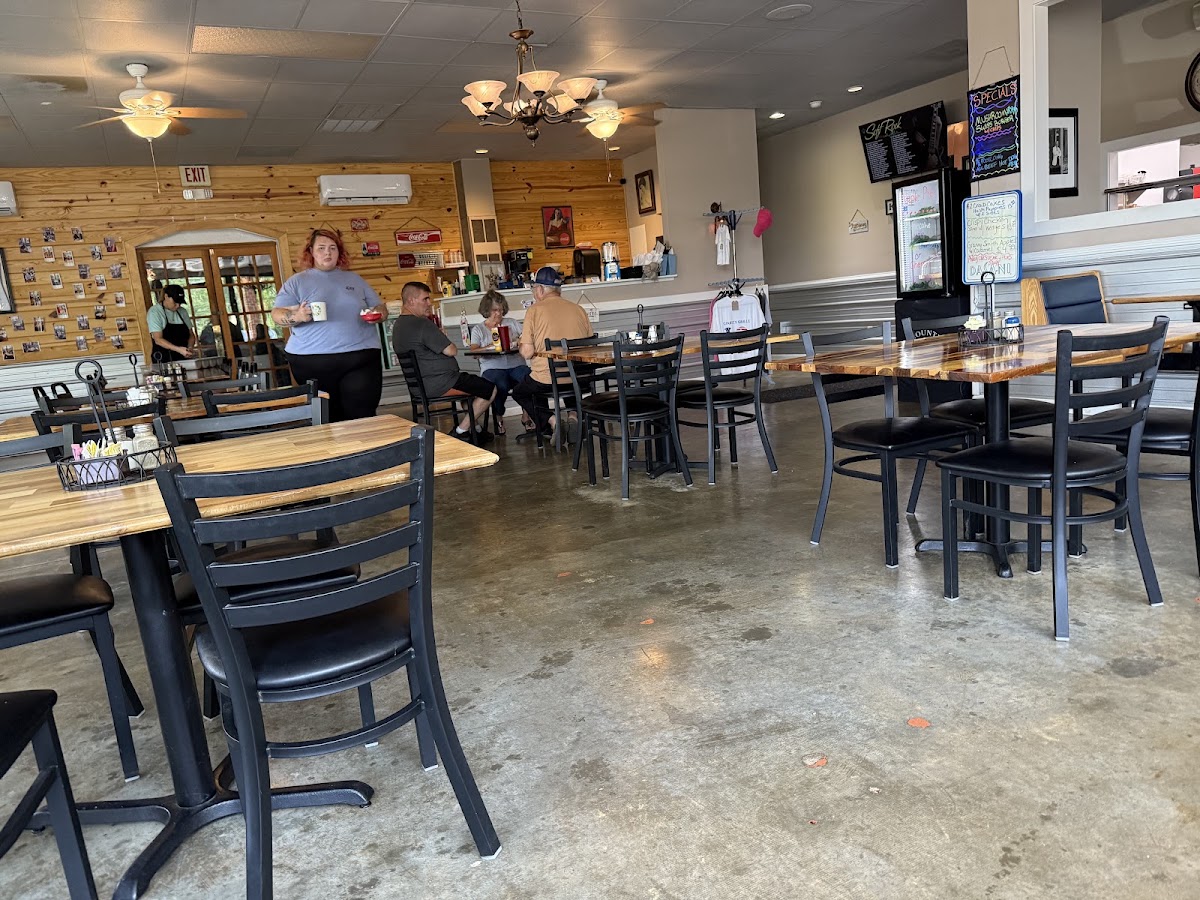 County Grille