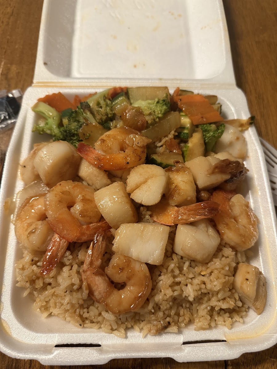 Gira Gira Sushi & Hibachi