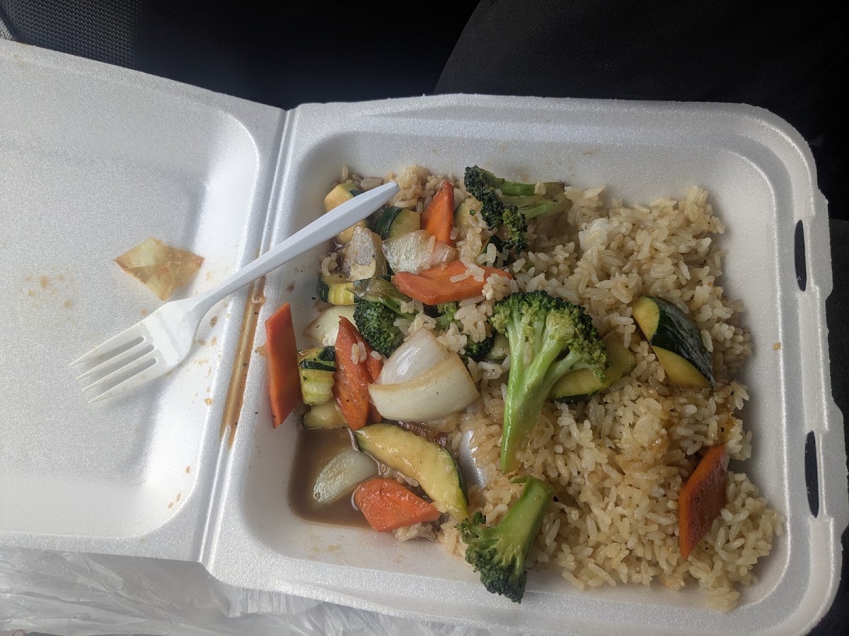 Gira Gira Sushi & Hibachi