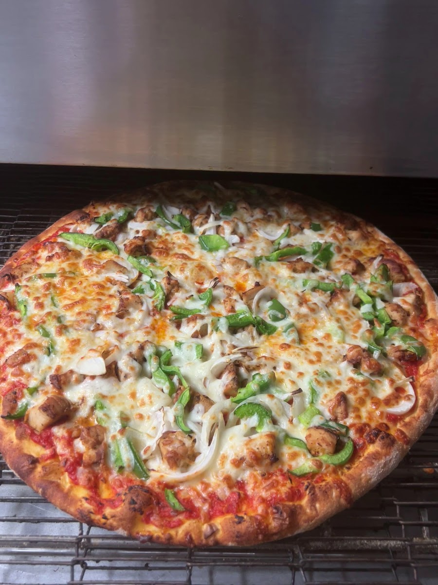 Amore Pizza & Kitchen Medford
