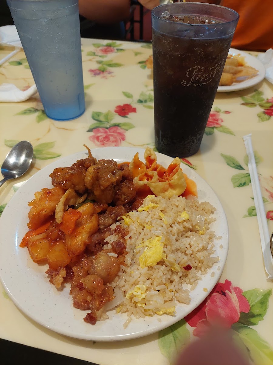 China Express | Chinese • Buffet