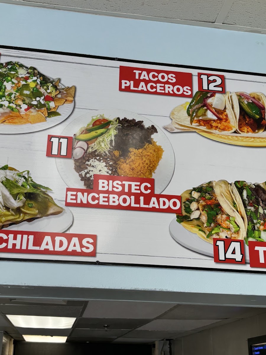 Taquerias Rosey menu board