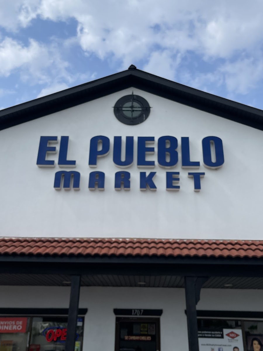 El Pueblo Market #1