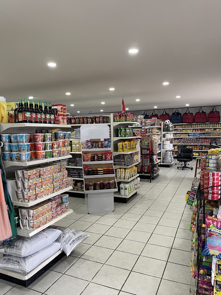 El Pueblo Market #1