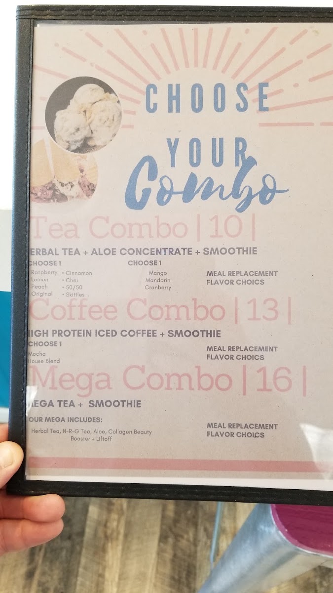 Lincoln Smoothies menu board