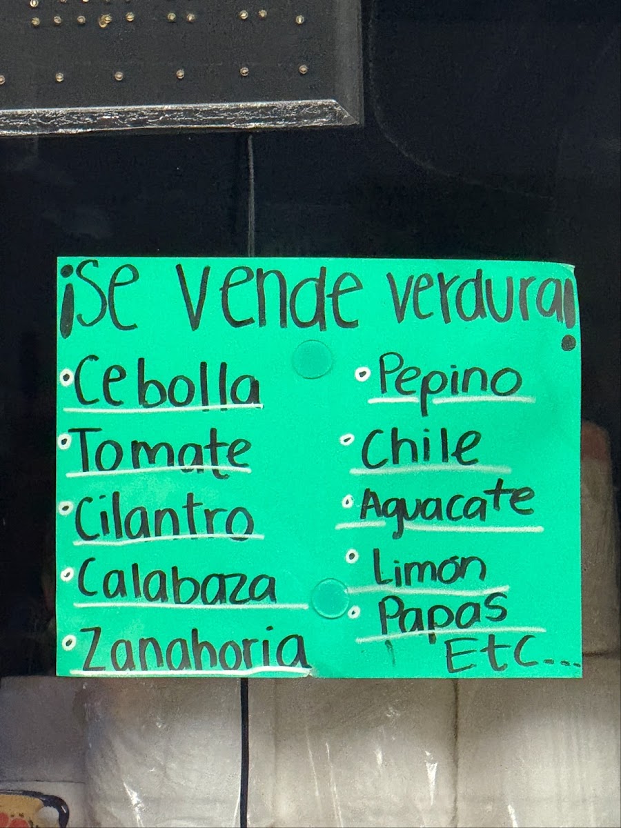La Cocinita En Mansfield menu board
