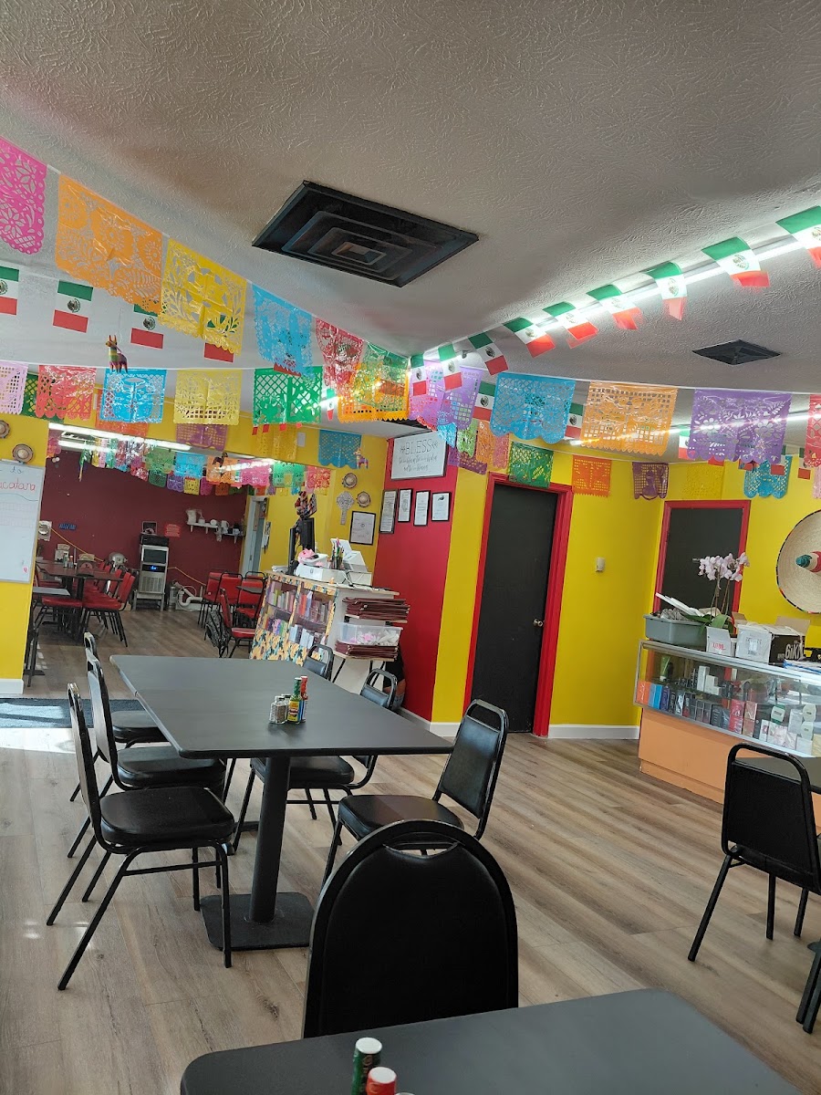 La Chicatana Mexican Restaurant, Grill, and Bakery