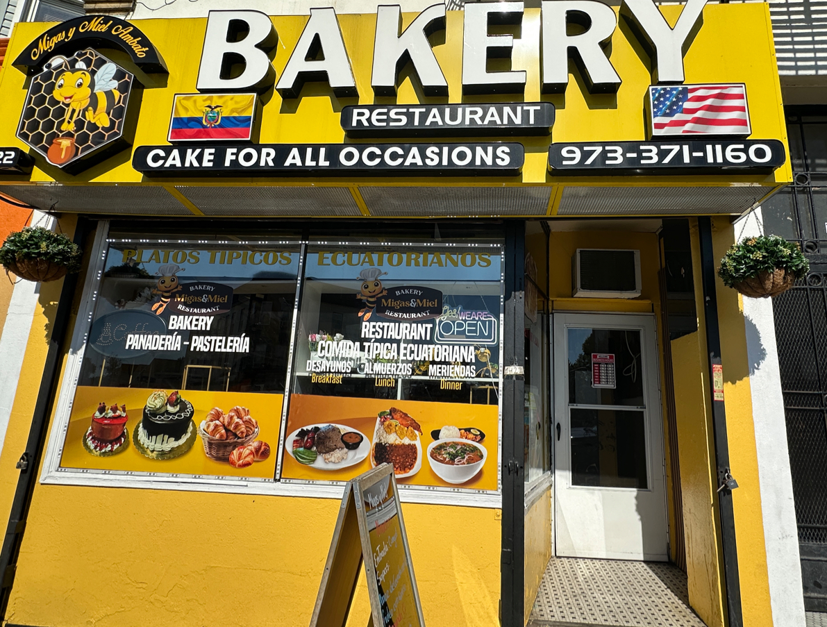 MIGAS Y MIEL BAKERY RESTAURANT