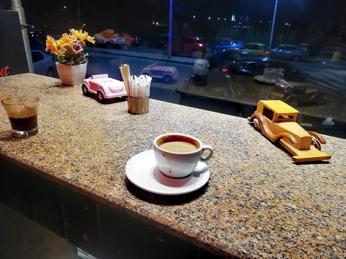 Break Out café