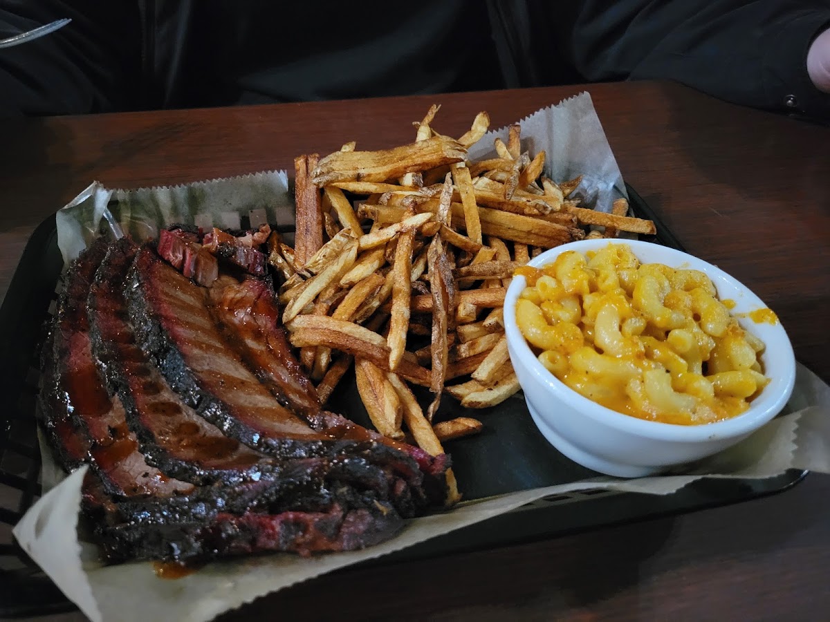 Fire up grill smoke,bbq & SoulFood