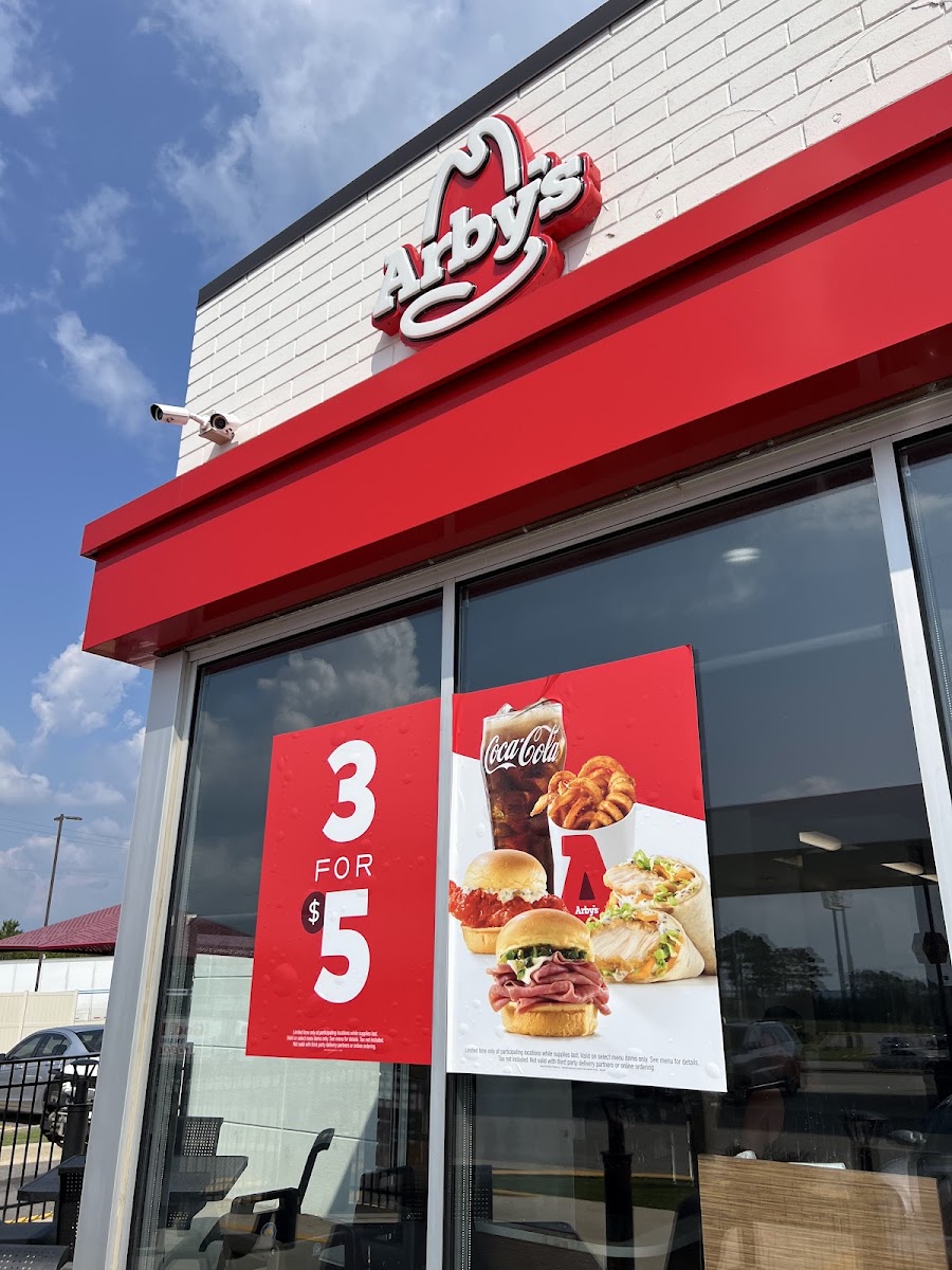 Arby’s Pilot menu board